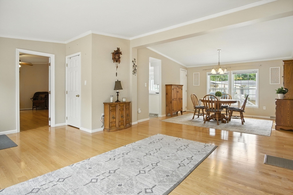 27 Fieldwood Drive