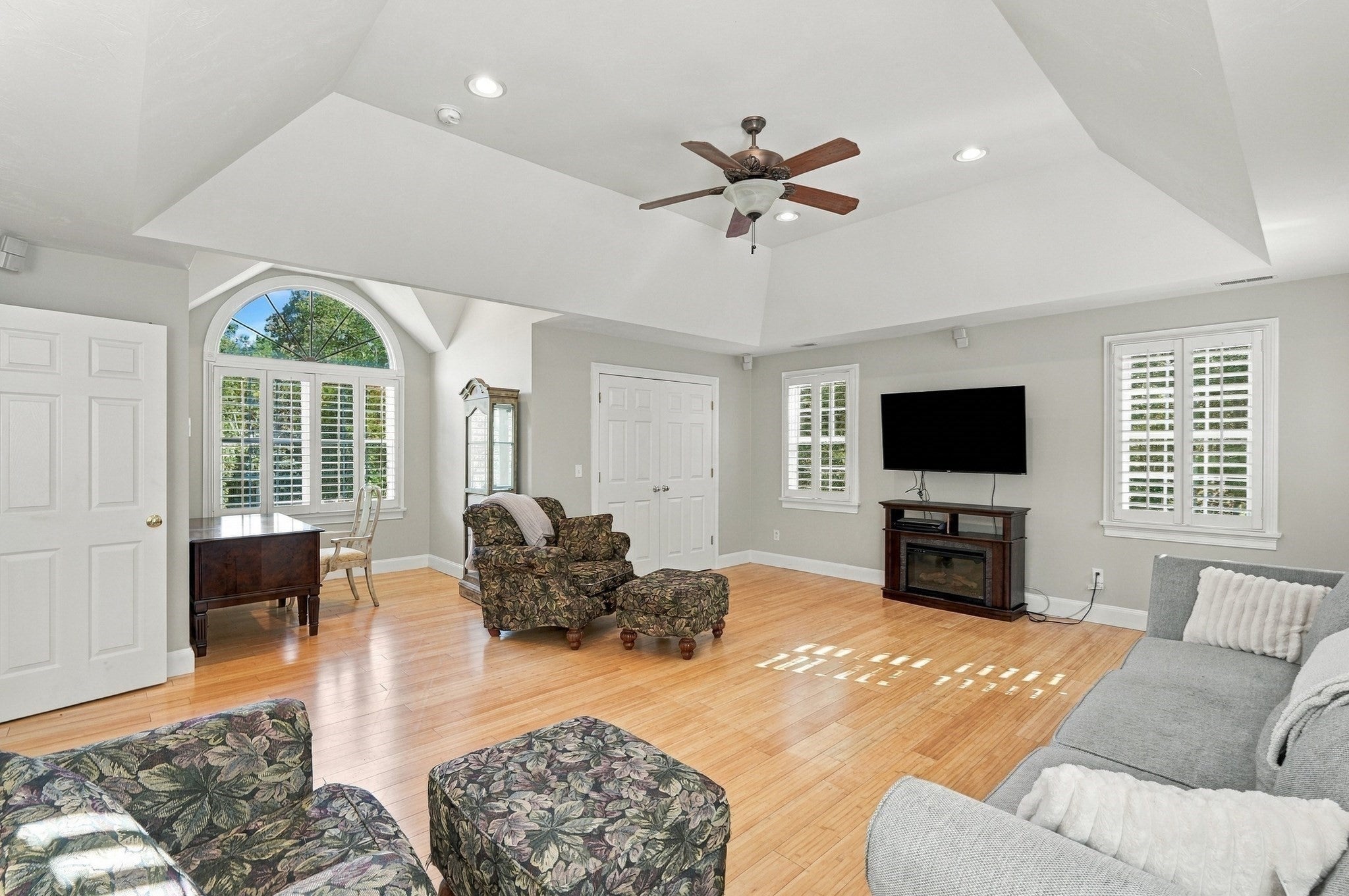 23 Brook St, Raynham, MA Photo #18