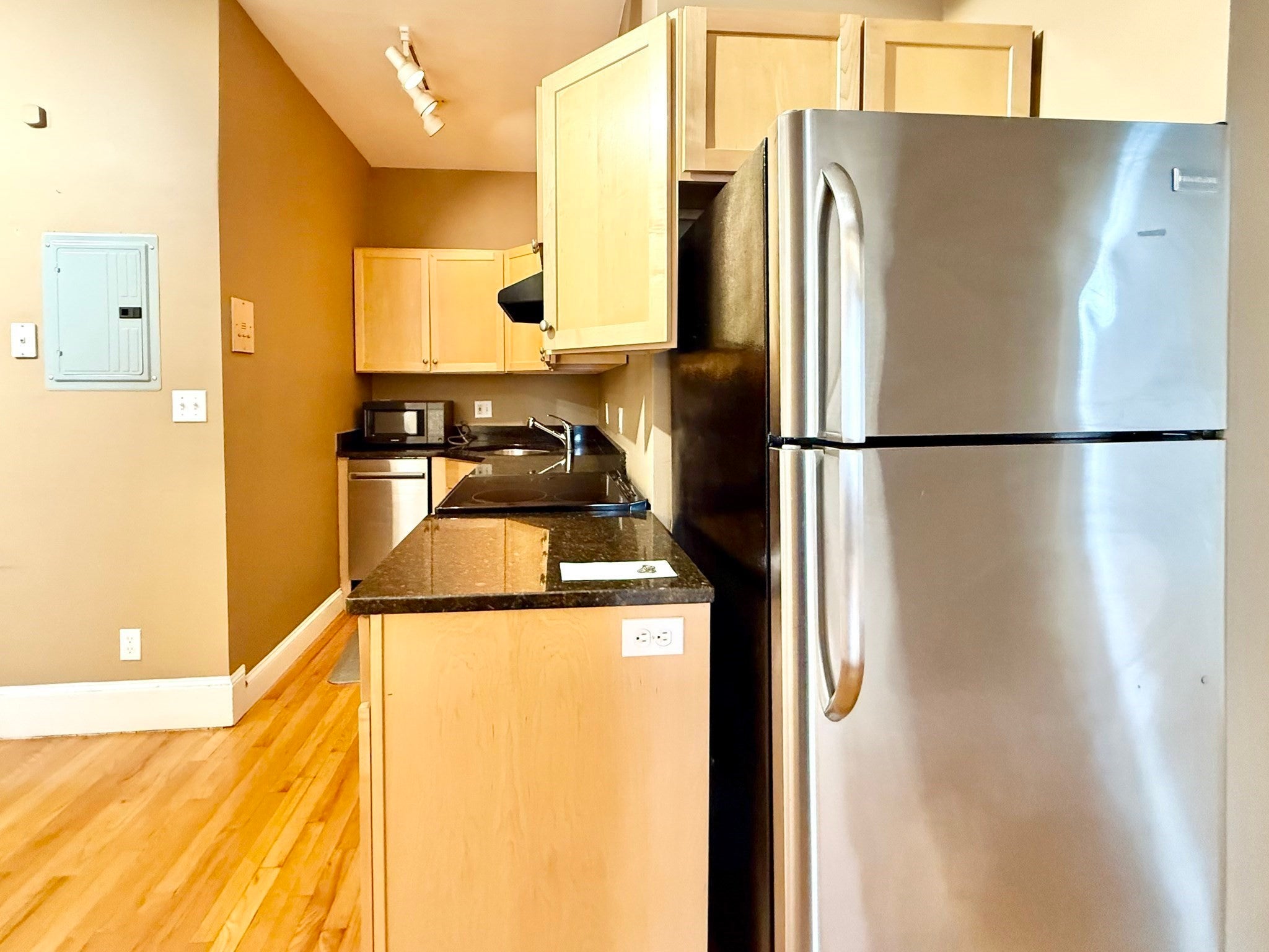 2 Arlington St #22, Cambridge, MA, 2 Arlington St #22, Cambridge, MA Photo #6