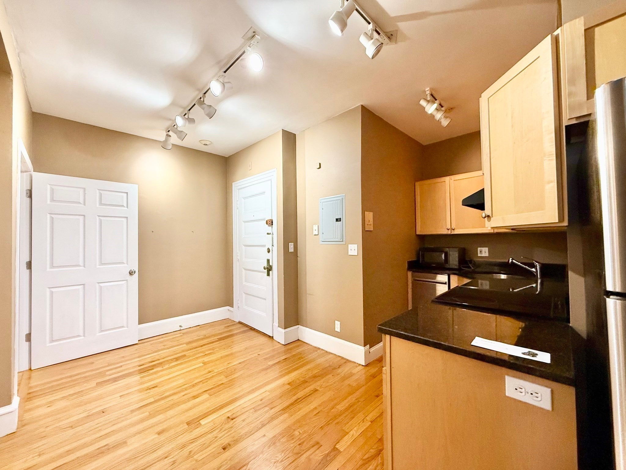 2 Arlington St #22, Cambridge, MA, 2 Arlington St #22, Cambridge, MA Photo #27