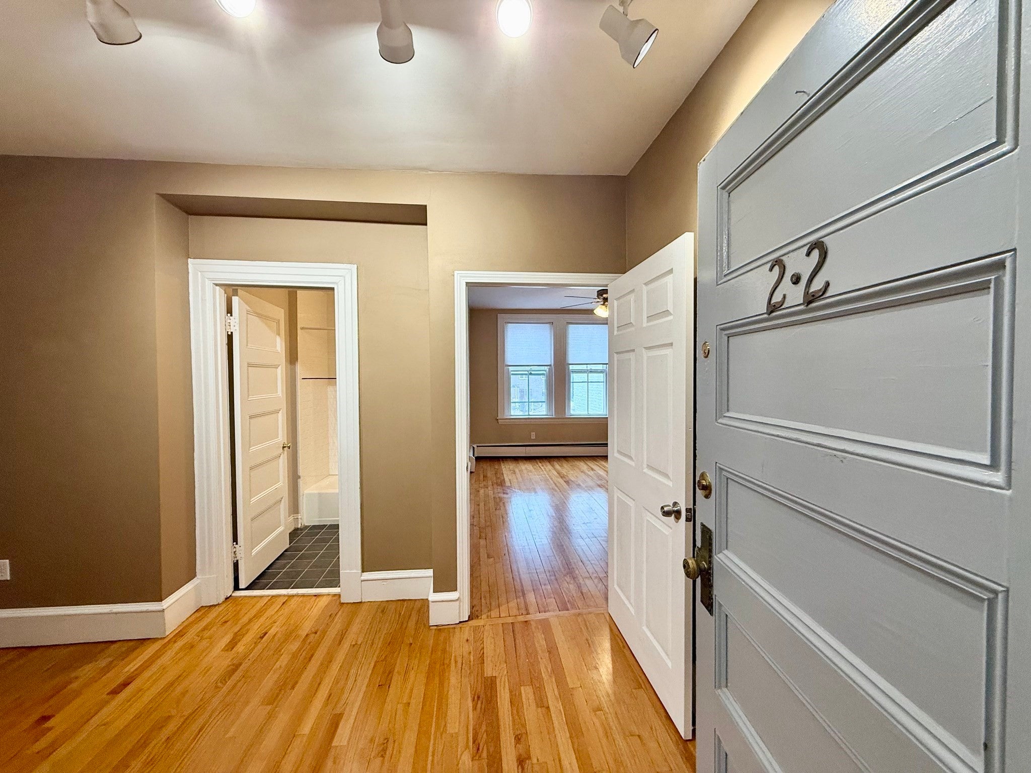 2 Arlington St #22, Cambridge, MA, 2 Arlington St #22, Cambridge, MA Photo #3