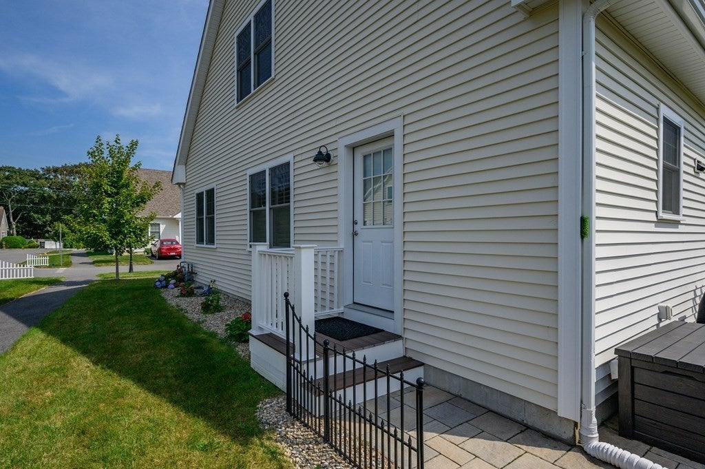 637 Gifford St #15B, Falmouth, MA Photo #26