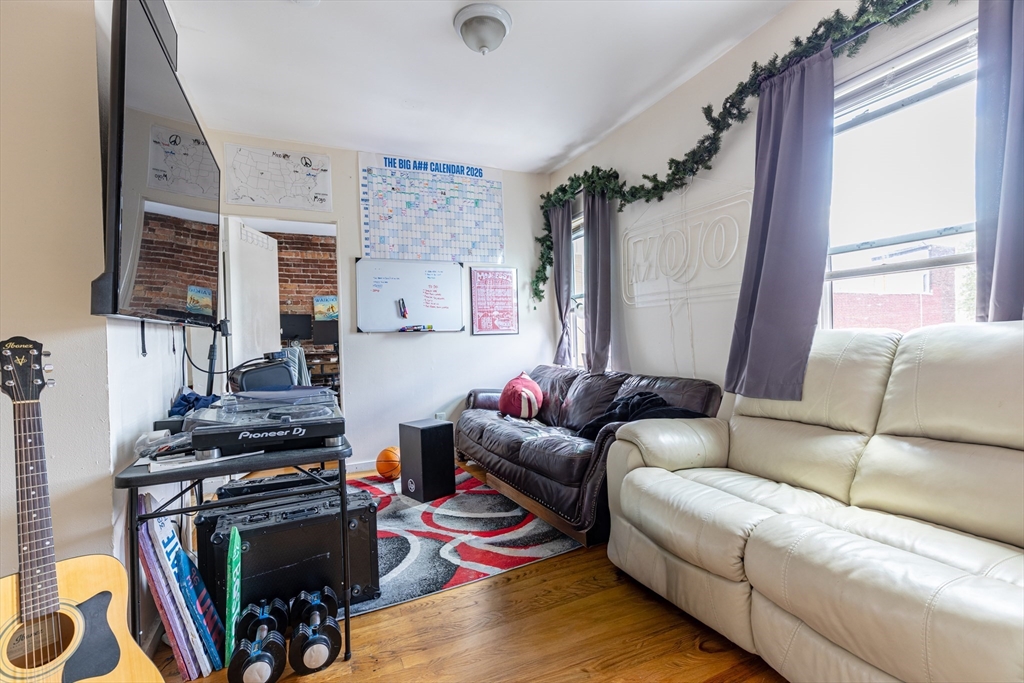 Photo 1 of 7 — 218 West 8th 3, Boston, MA 02127