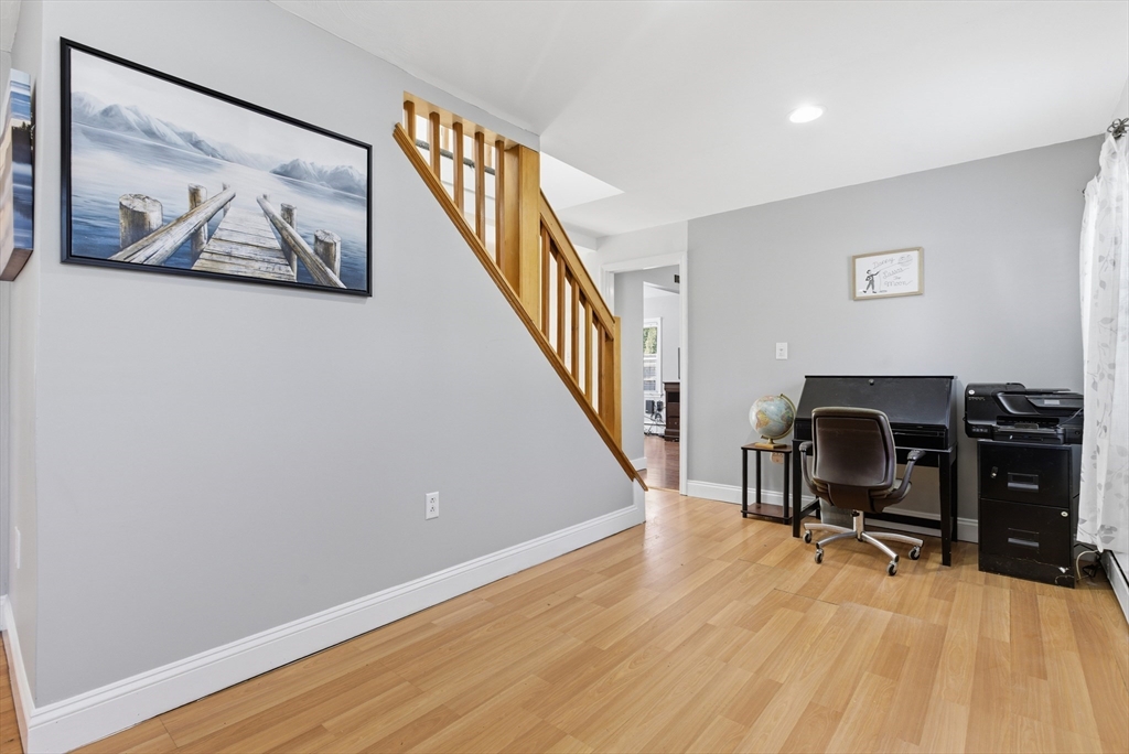 10 Cedarcrest Rd