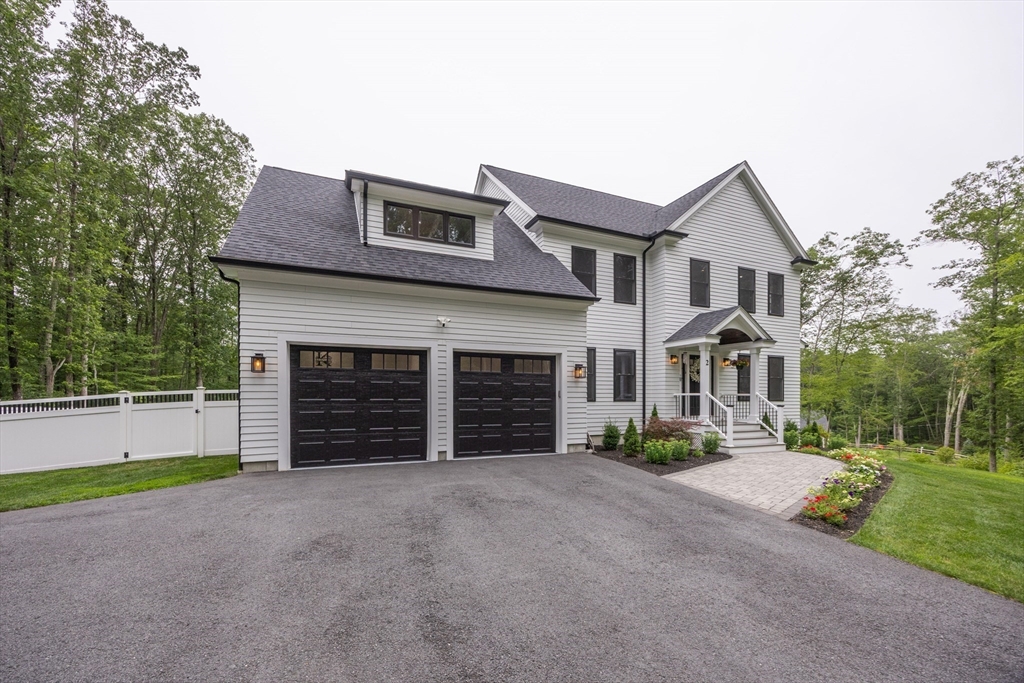2 Ledgestone Rd