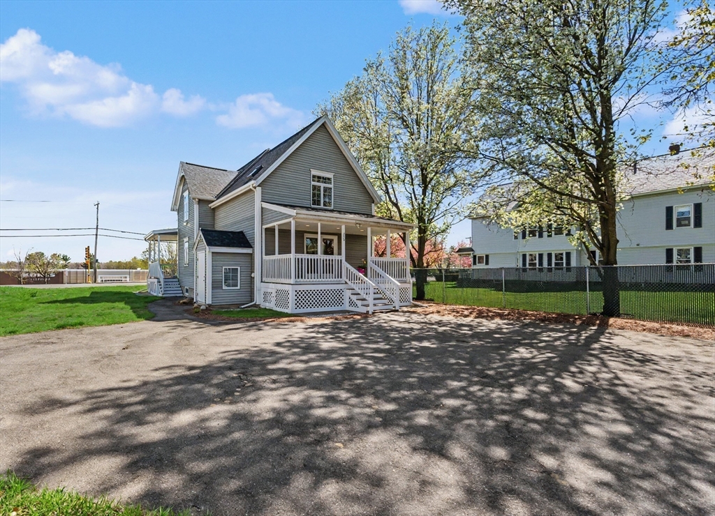 250 Chelmsford St
