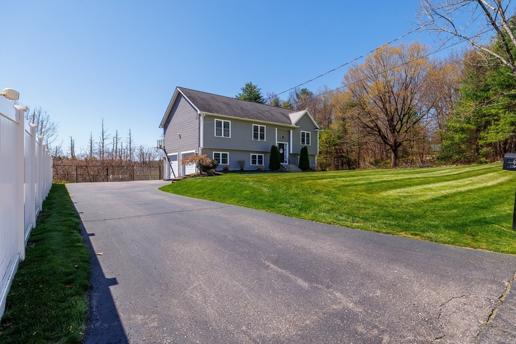 1 Sherry Lane