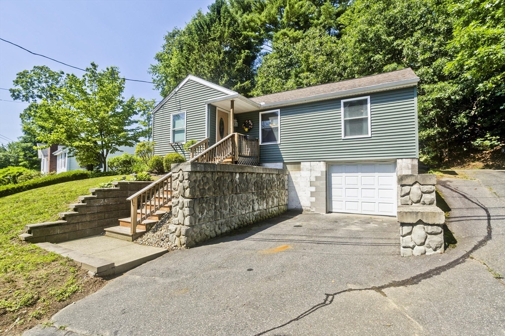 76 Bethany Rd