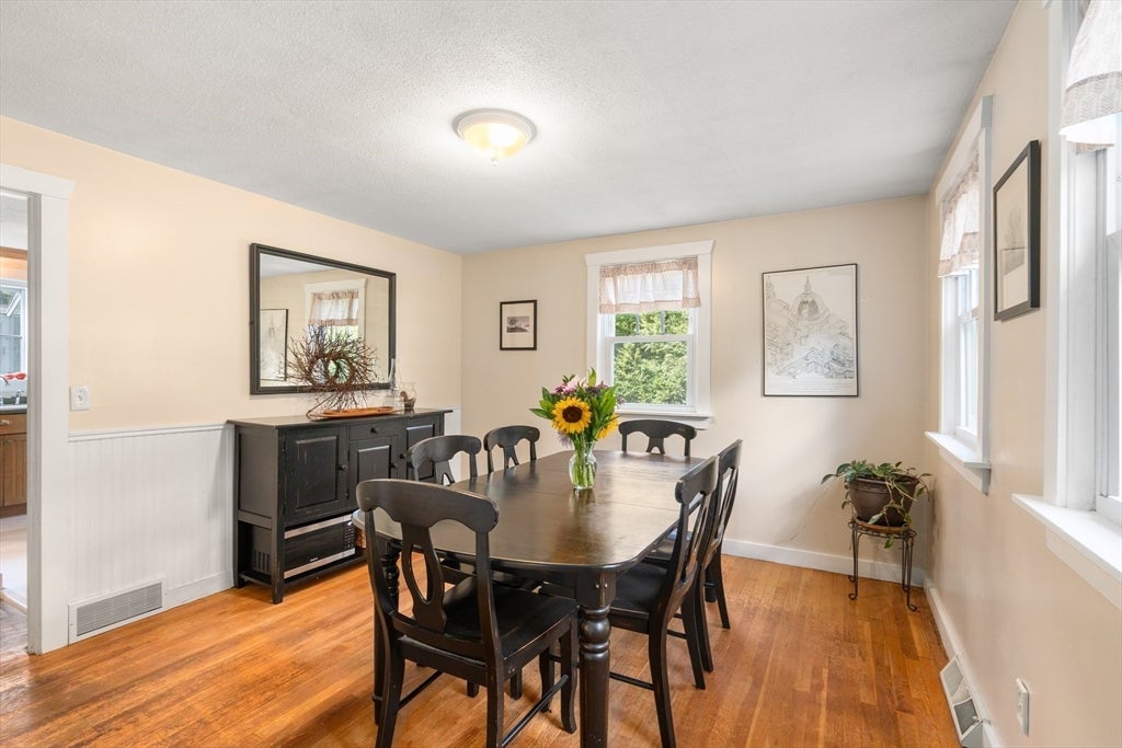 14 Lucas St, Carver, MA Photo #11