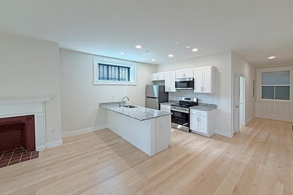 105 Paige #401, Lowell, MA, 105 Paige #401, Lowell, MA Photo #2