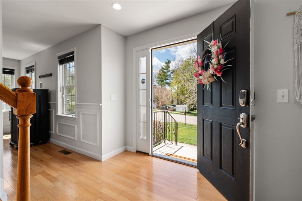 45 Cinnamon Ridge Cir, Middleboro, MA Photo #6