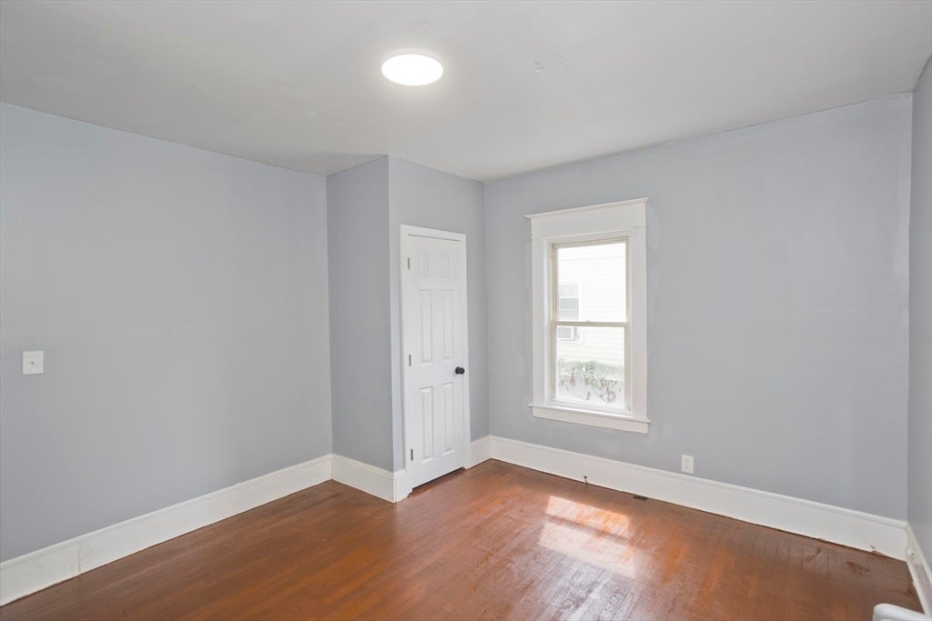 239-241 Oak Grove Ave, Springfield, MA Photo #8