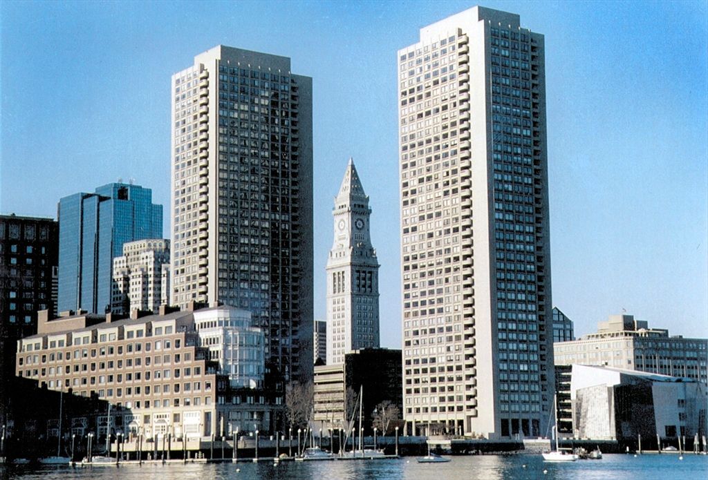 Photo of 65 East India Row #27E, Boston, MA 02110 (MLS # 73503637)