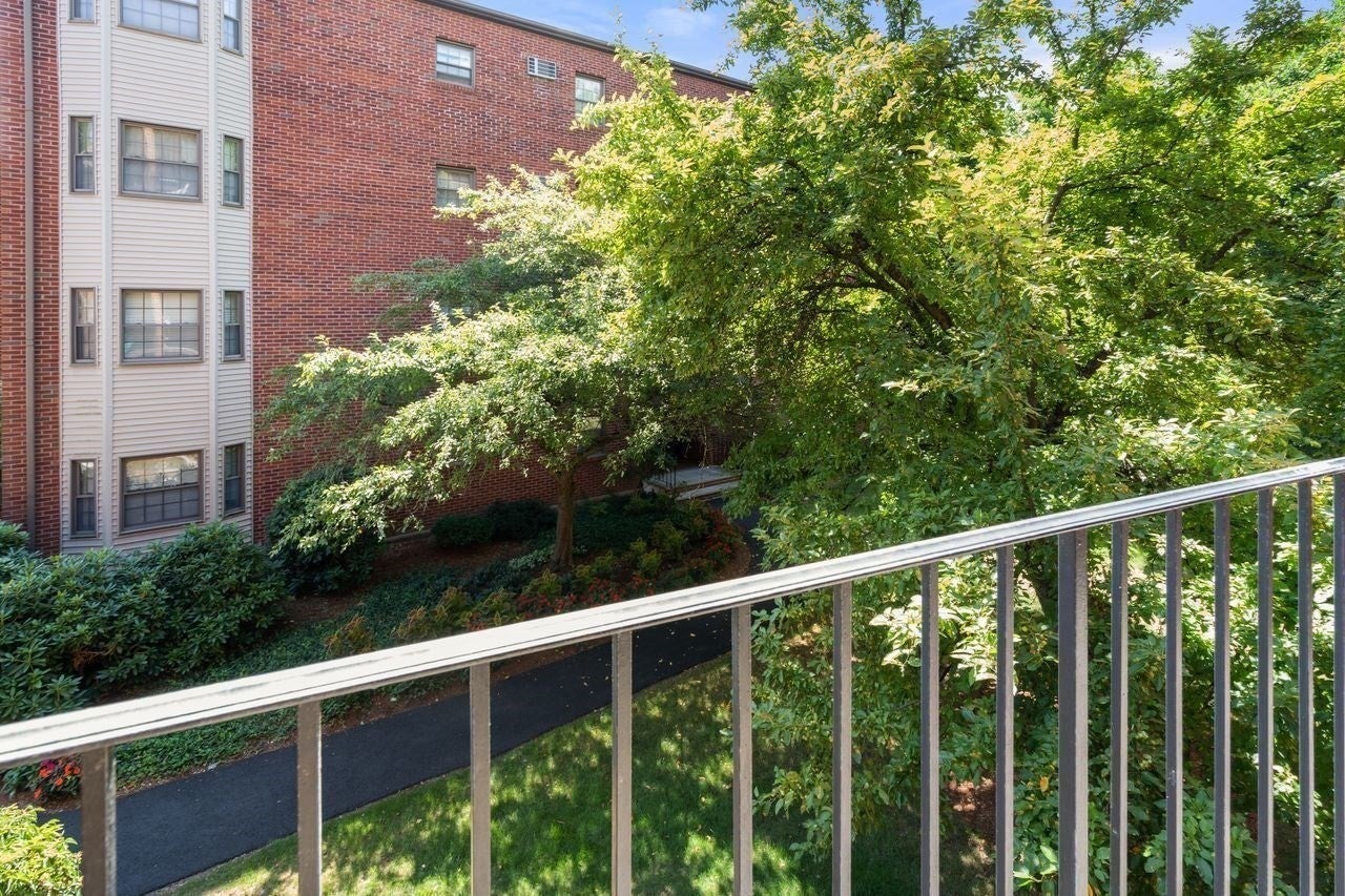16 Winter St #24A, Waltham, MA, 16 Winter St #24A, Waltham, MA Photo #17