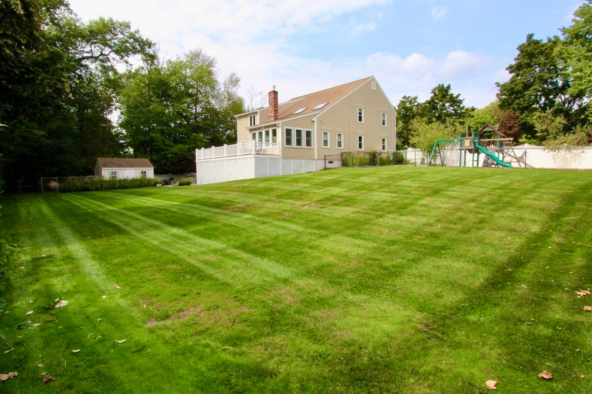 10 Stoneybrook Drive
