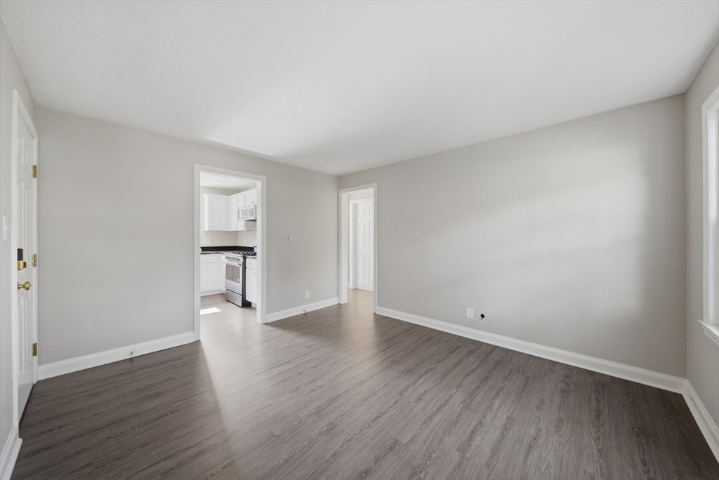 1582 Memorial Ave #1B, West Springfield, MA, 1582 Memorial Ave #1B, West Springfield, MA Photo #8