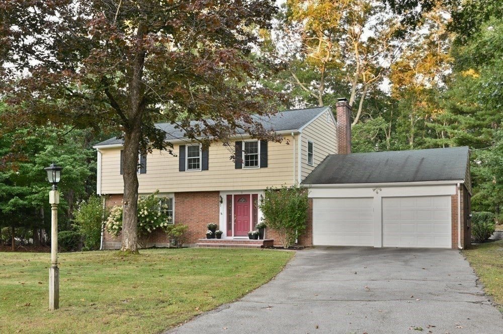 15 Sheridan Road, Andover, MA, 15 Sheridan Road, Andover, MA Photo #39
