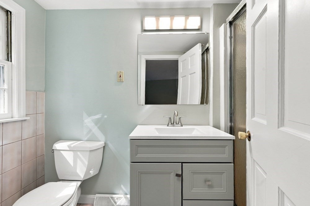 15 Sheridan Road, Andover, MA, 15 Sheridan Road, Andover, MA Photo #23