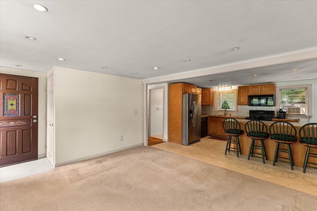 8 Clay Pond Rd, Bourne, MA Photo #12