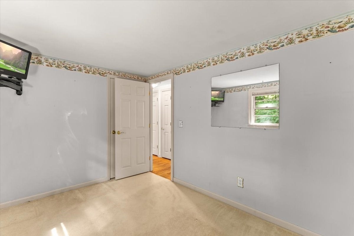 8 Clay Pond Rd, Bourne, MA Photo #14