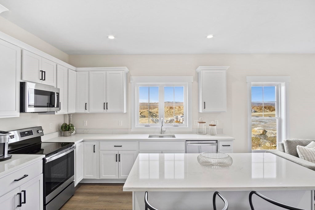18 Chartwell #49, Worcester, MA, 18 Chartwell #49, Worcester, MA Photo #4