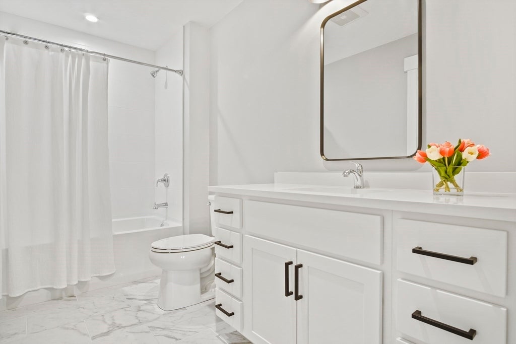 18 Chartwell #49, Worcester, MA, 18 Chartwell #49, Worcester, MA Photo #26