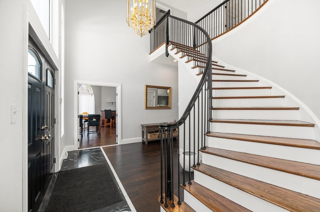 20 Landers Rd, Stoneham, MA Photo #4
