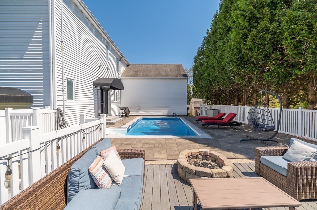 20 Landers Rd, Stoneham, MA Photo #34