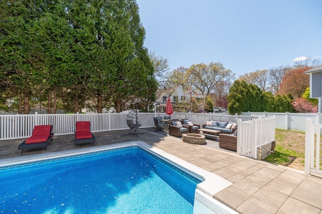 20 Landers Rd, Stoneham, MA Photo #35