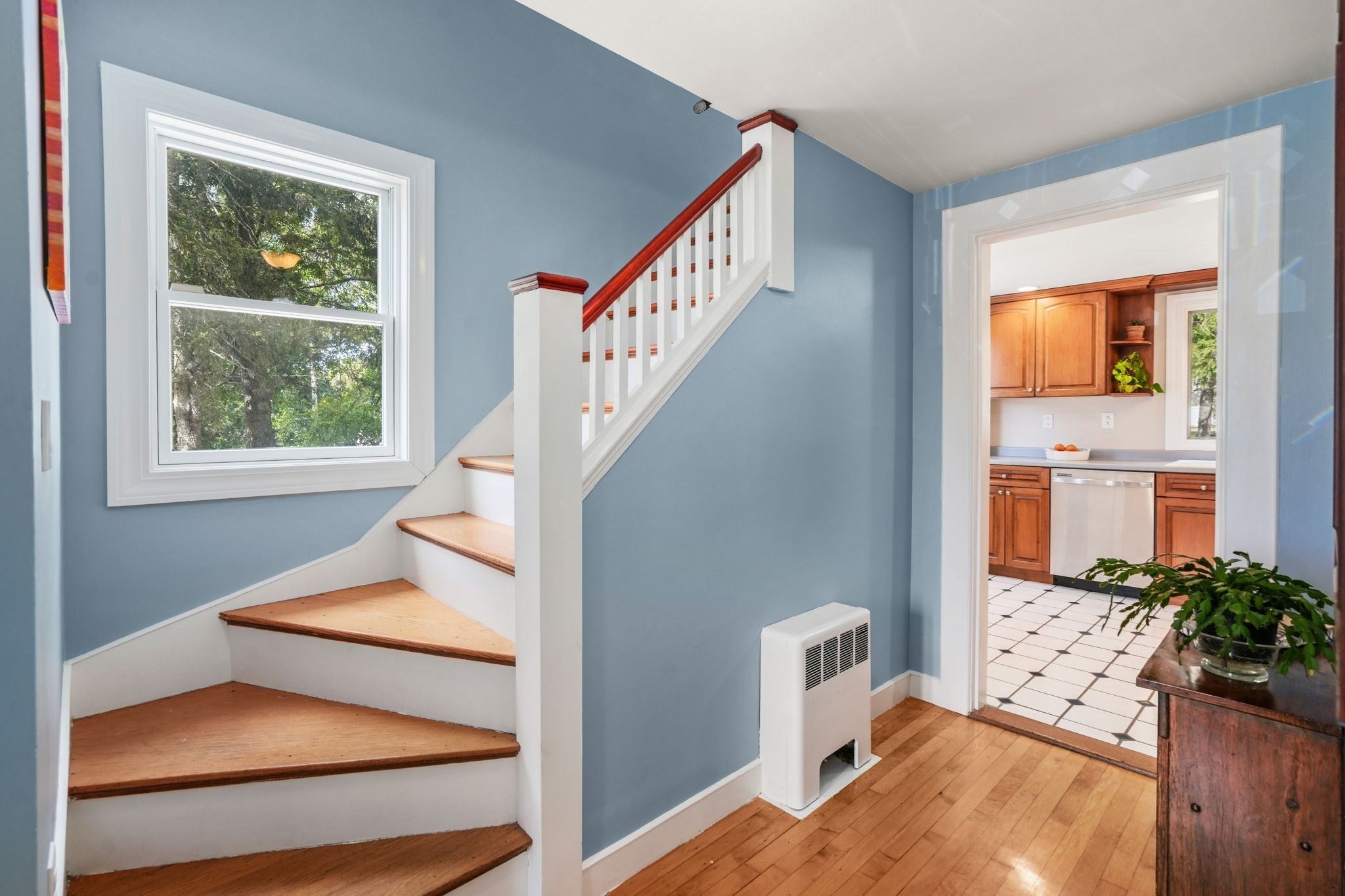 452 Chestnut St, Ashland, MA, 452 Chestnut St, Ashland, MA Photo #3