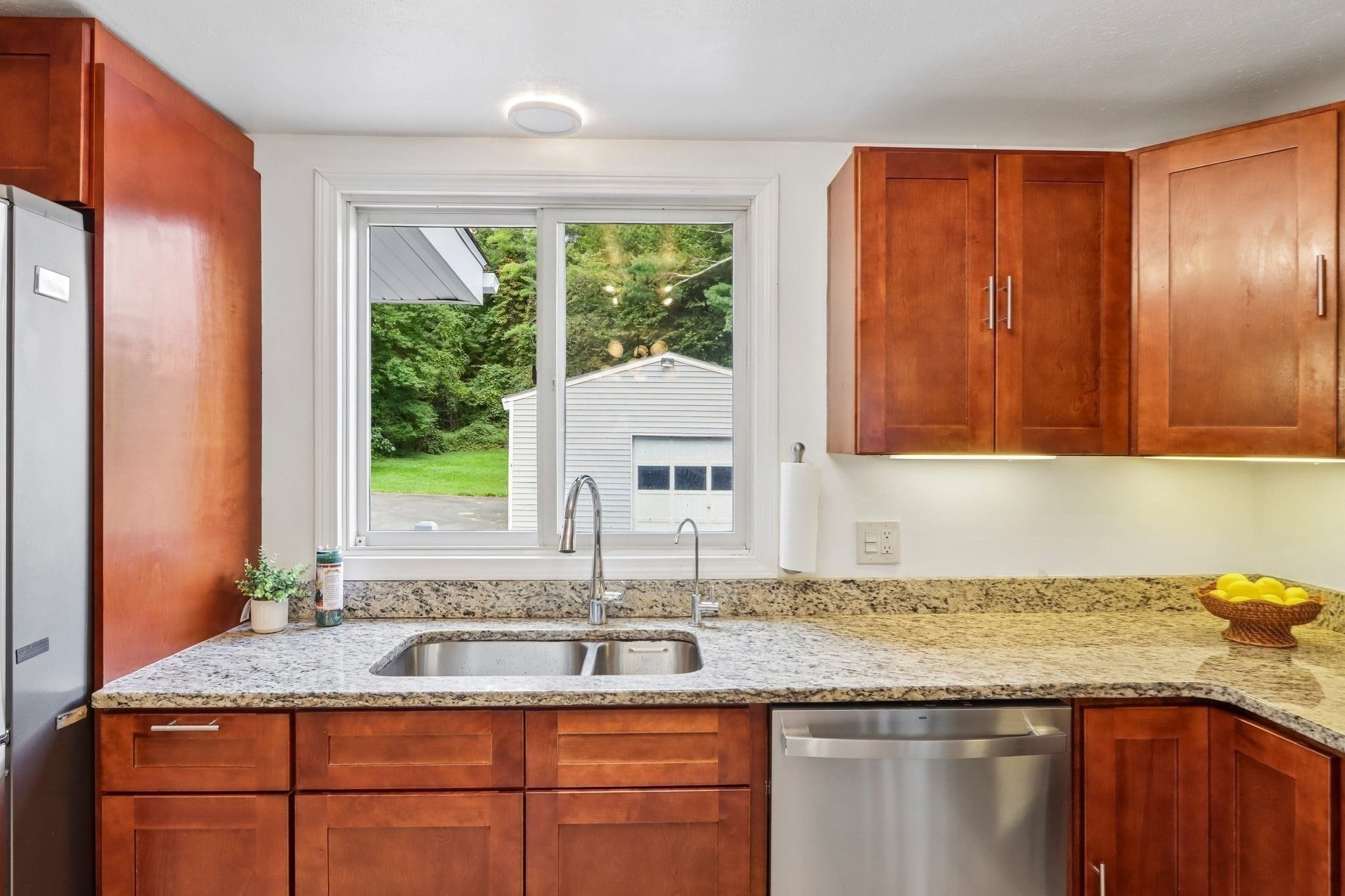 31 Parham Rd, Tyngsborough, MA, 31 Parham Rd, Tyngsborough, MA Photo #8