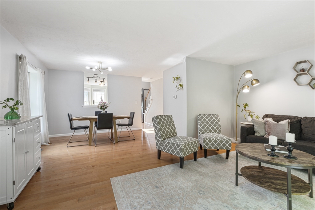 Millis, Massachusetts 02054, United States, 2 Bedrooms Bedrooms, ,2 BathroomsBathrooms,Residential,Pending,154069