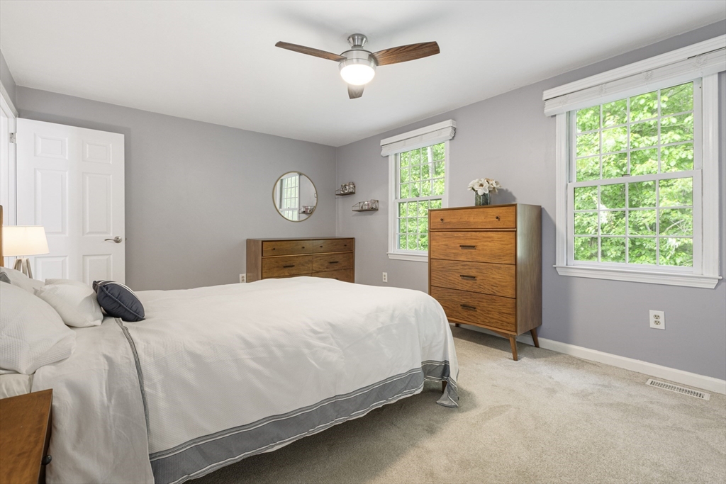 Millis, Massachusetts 02054, United States, 2 Bedrooms Bedrooms, ,2 BathroomsBathrooms,Residential,Pending,154069