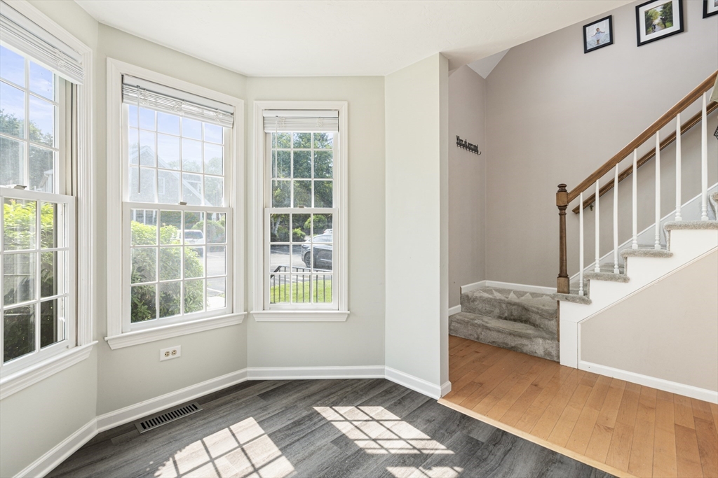 Millis, Massachusetts 02054, United States, 2 Bedrooms Bedrooms, ,2 BathroomsBathrooms,Residential,Pending,154069