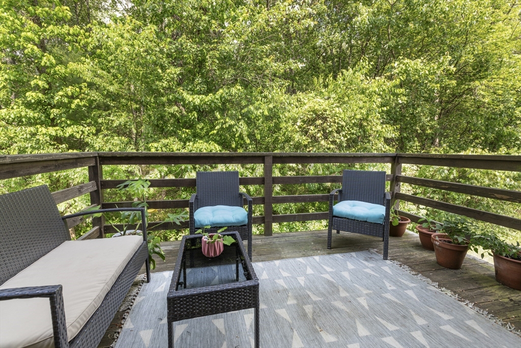 Millis, Massachusetts 02054, United States, 2 Bedrooms Bedrooms, ,2 BathroomsBathrooms,Residential,Pending,154069