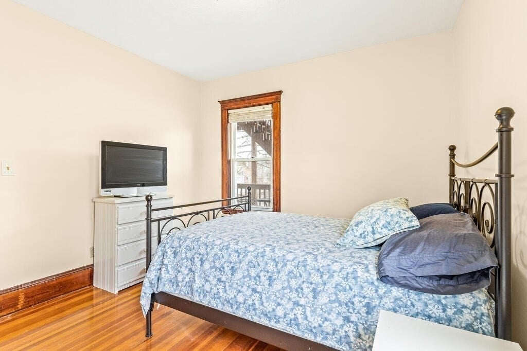 21 Washburn Ave #2, Cambridge, MA Photo #11