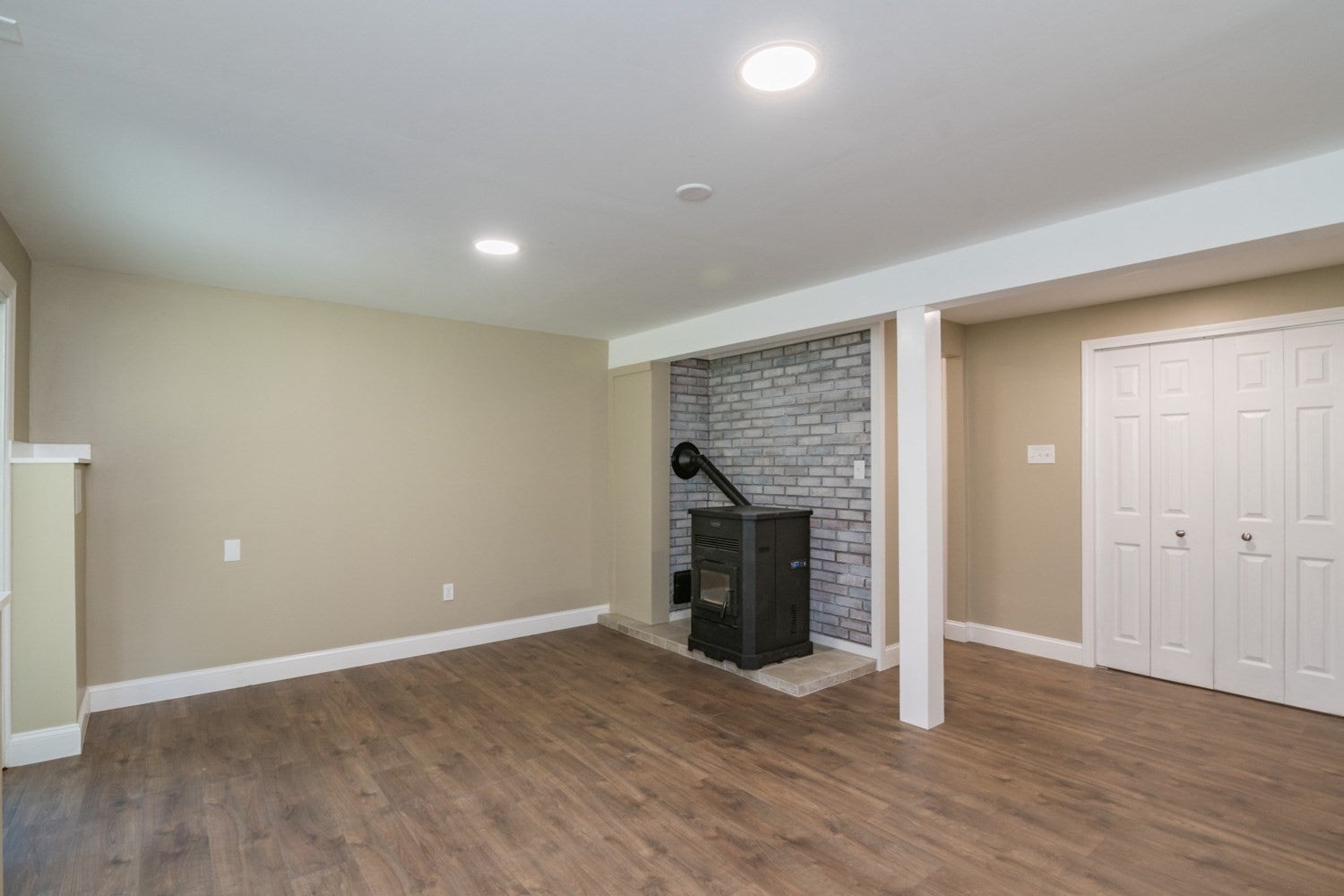 23 Sunset Dr, Montague, MA, 23 Sunset Dr, Montague, MA Photo #20