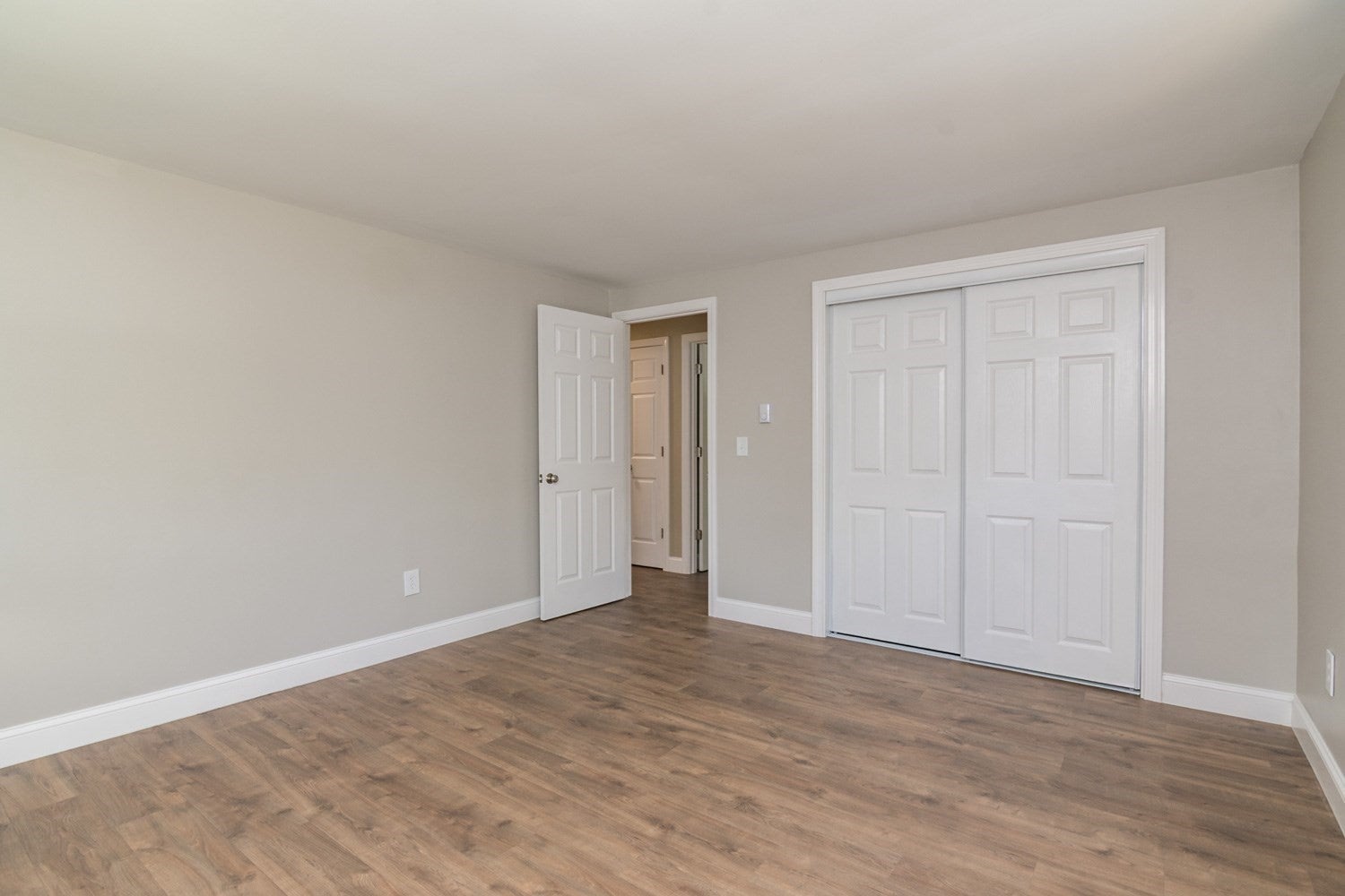 23 Sunset Dr, Montague, MA, 23 Sunset Dr, Montague, MA Photo #14