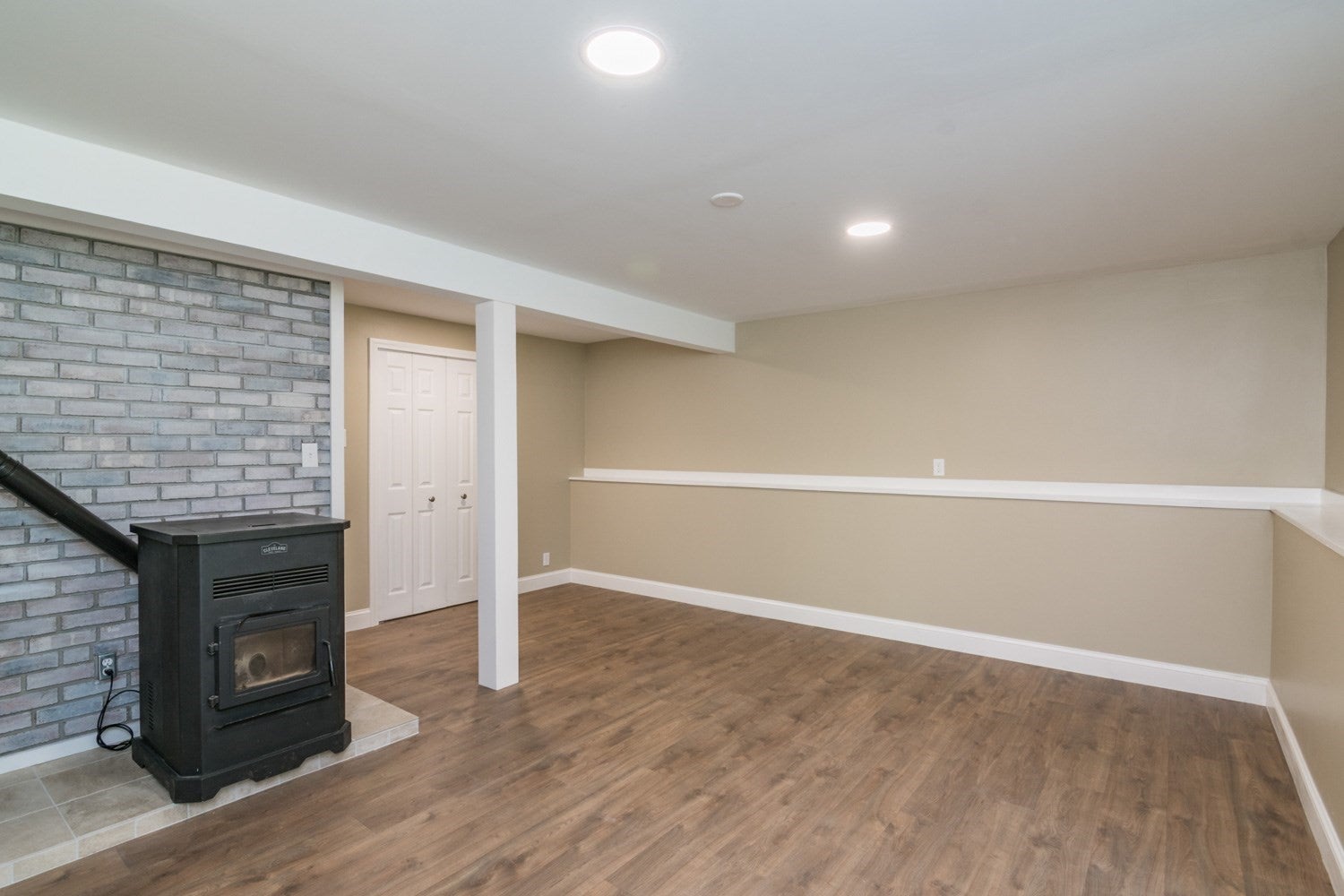 23 Sunset Dr, Montague, MA, 23 Sunset Dr, Montague, MA Photo #19