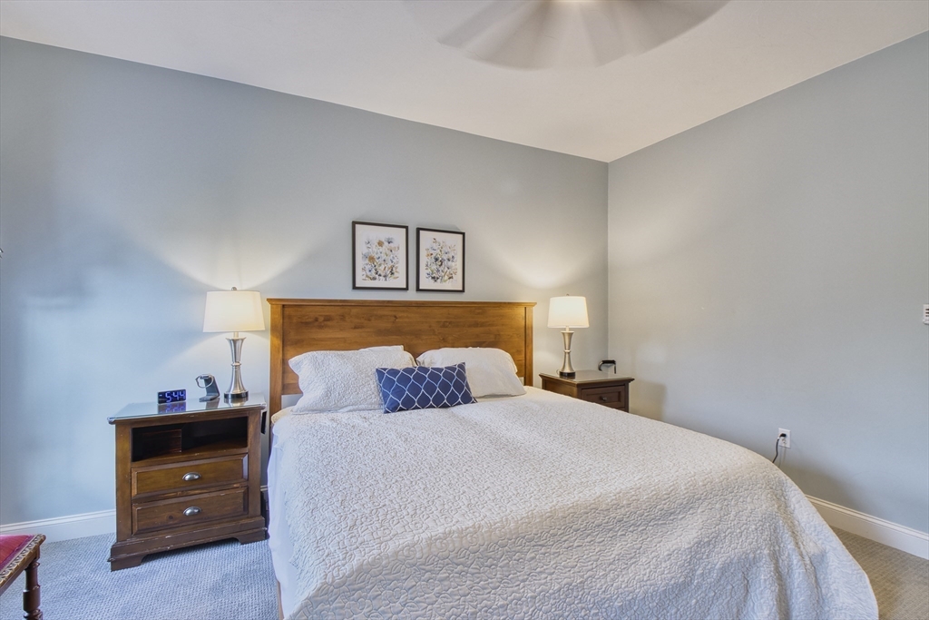 Norfolk, Massachusetts 02056, United States, 2 Bedrooms Bedrooms, ,2 BathroomsBathrooms,Residential,Active,171760