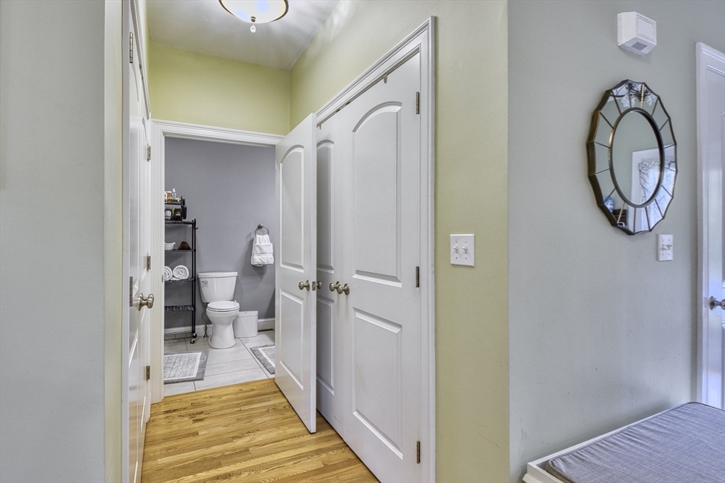 Norfolk, Massachusetts 02056, United States, 2 Bedrooms Bedrooms, ,2 BathroomsBathrooms,Residential,Active,171760