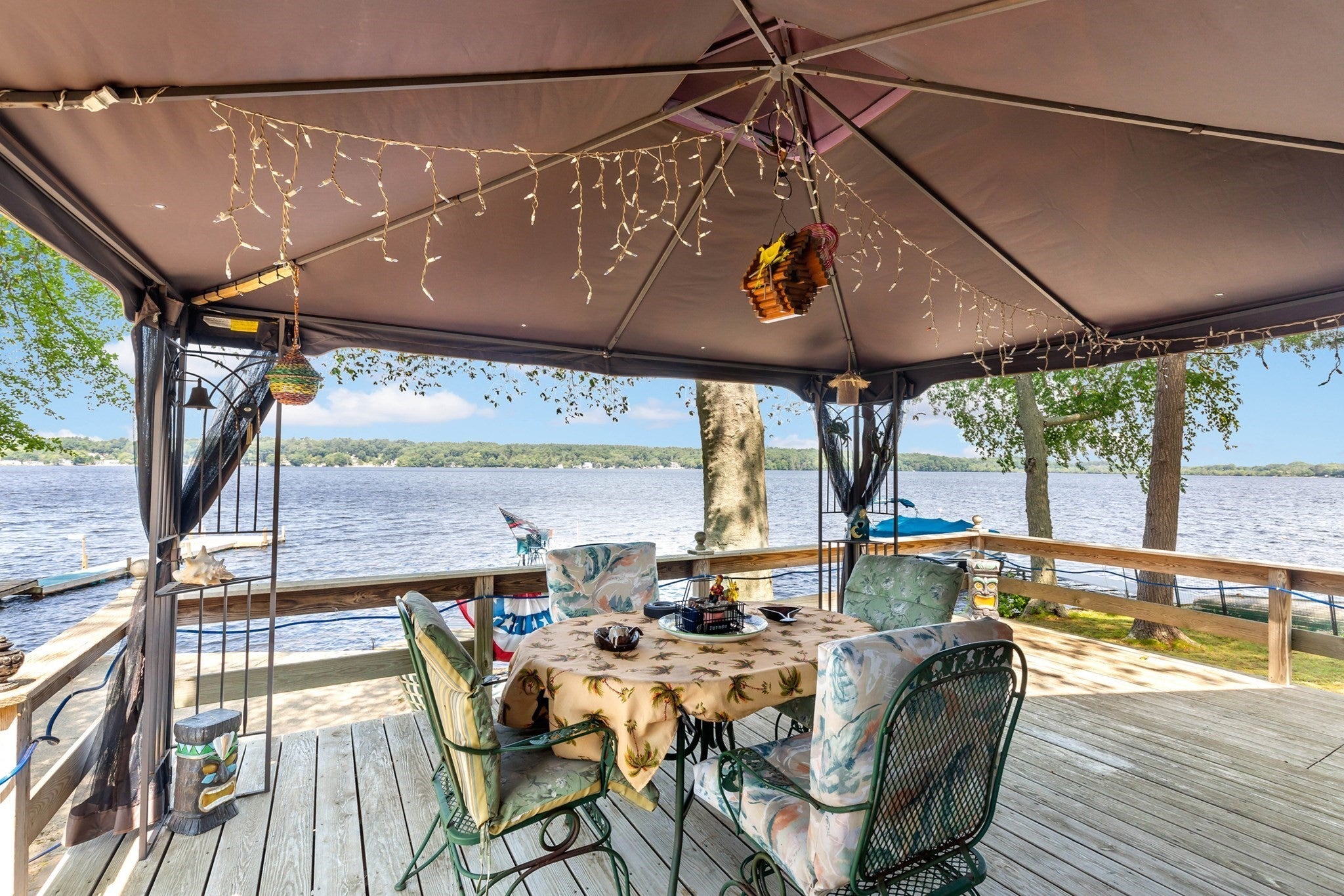 22 Fuller Shores Rd