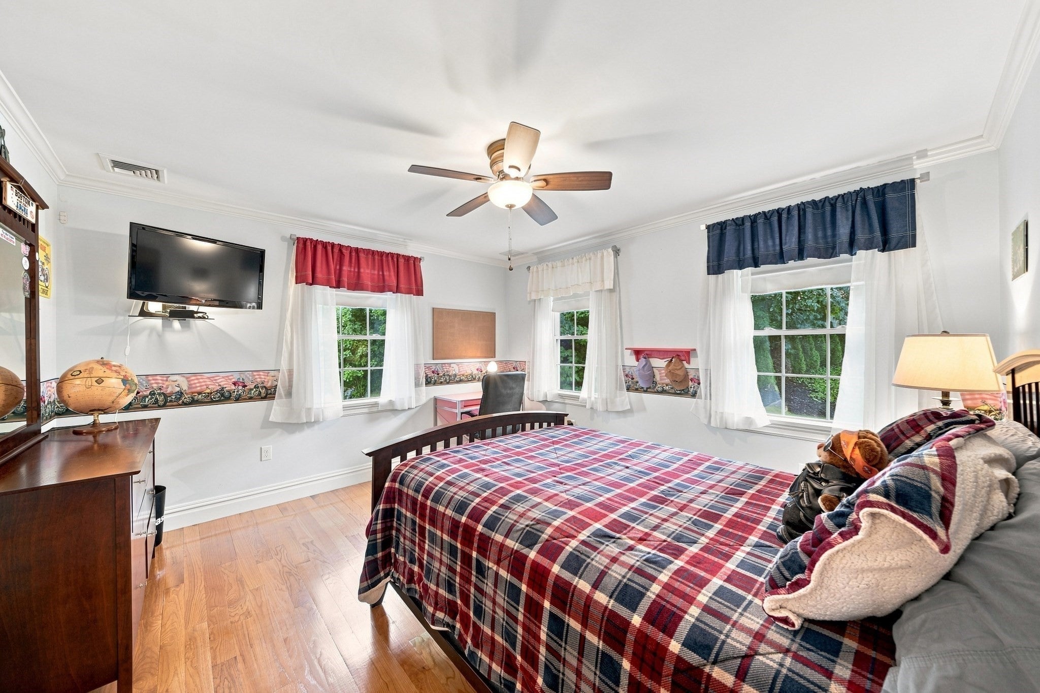 5 Dell Ave, Wakefield, MA, 5 Dell Ave, Wakefield, MA Photo #30