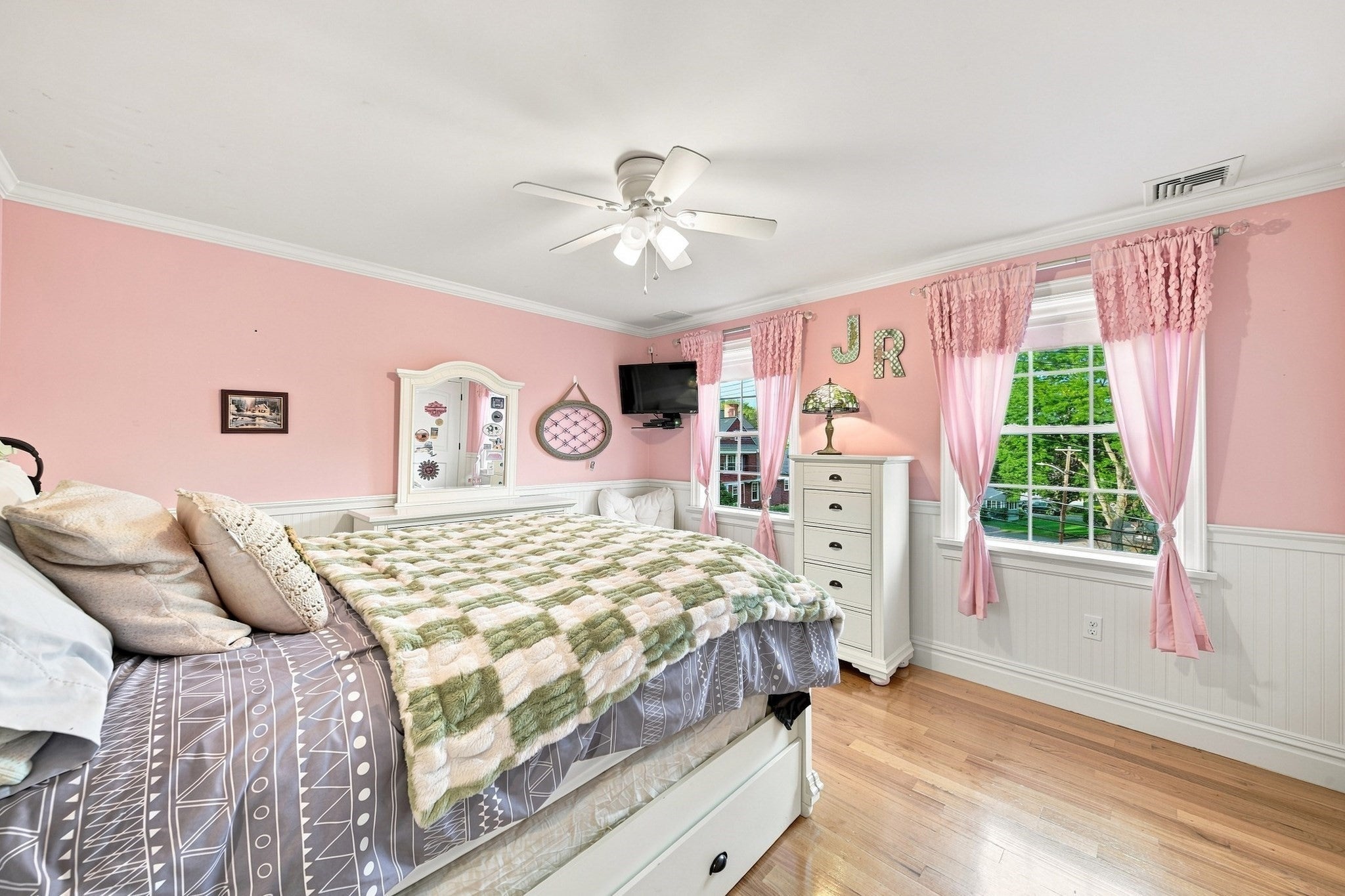 5 Dell Ave, Wakefield, MA, 5 Dell Ave, Wakefield, MA Photo #32