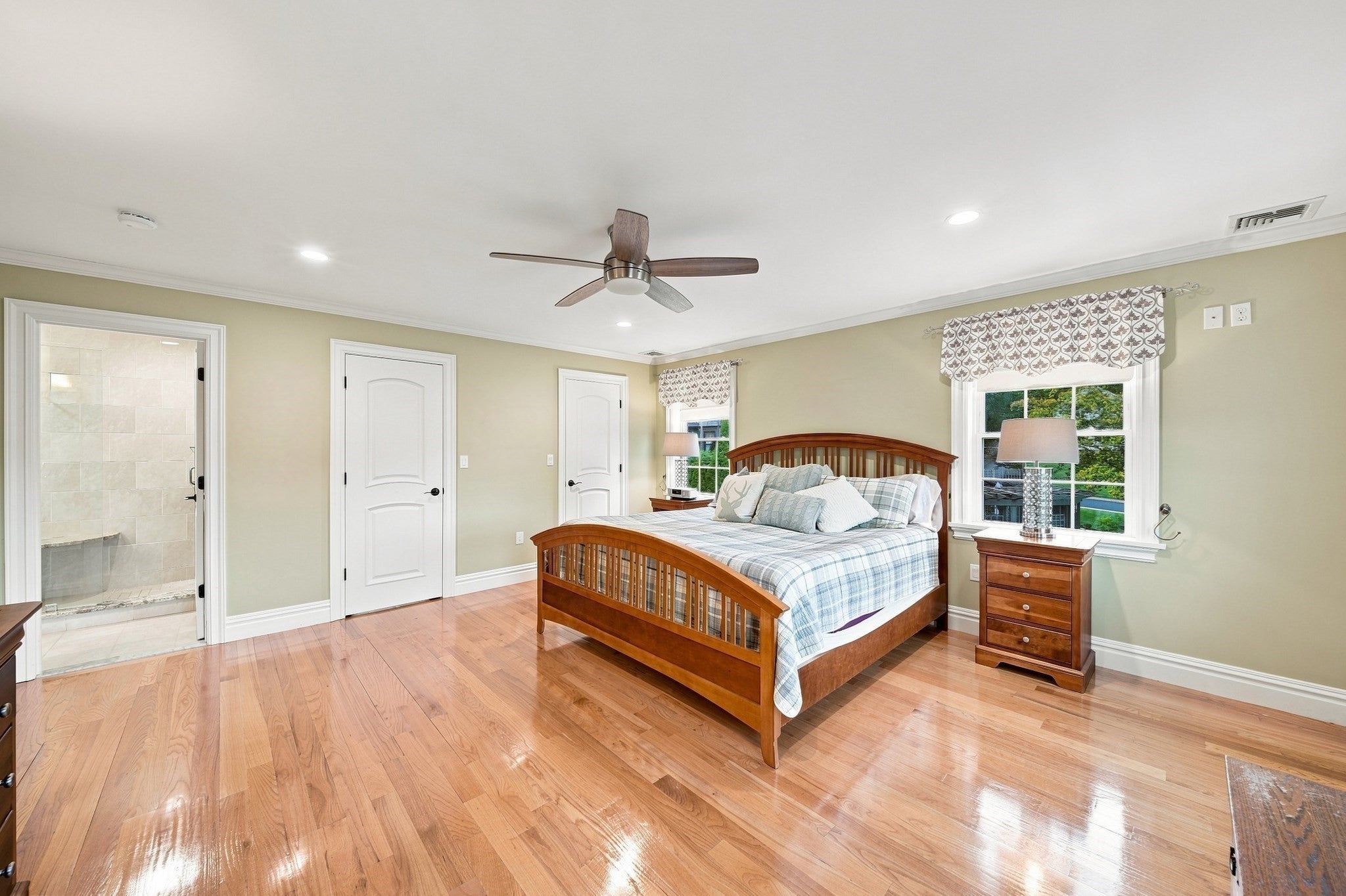 5 Dell Ave, Wakefield, MA, 5 Dell Ave, Wakefield, MA Photo #25