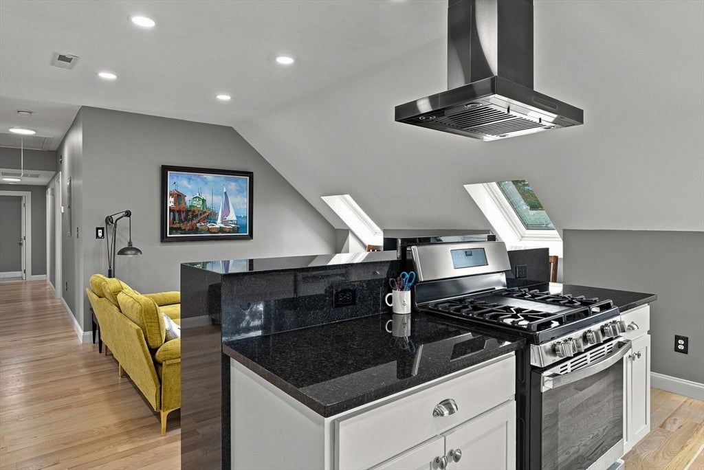 341 High St #3, Newburyport, MA, 341 High St #3, Newburyport, MA Photo #14