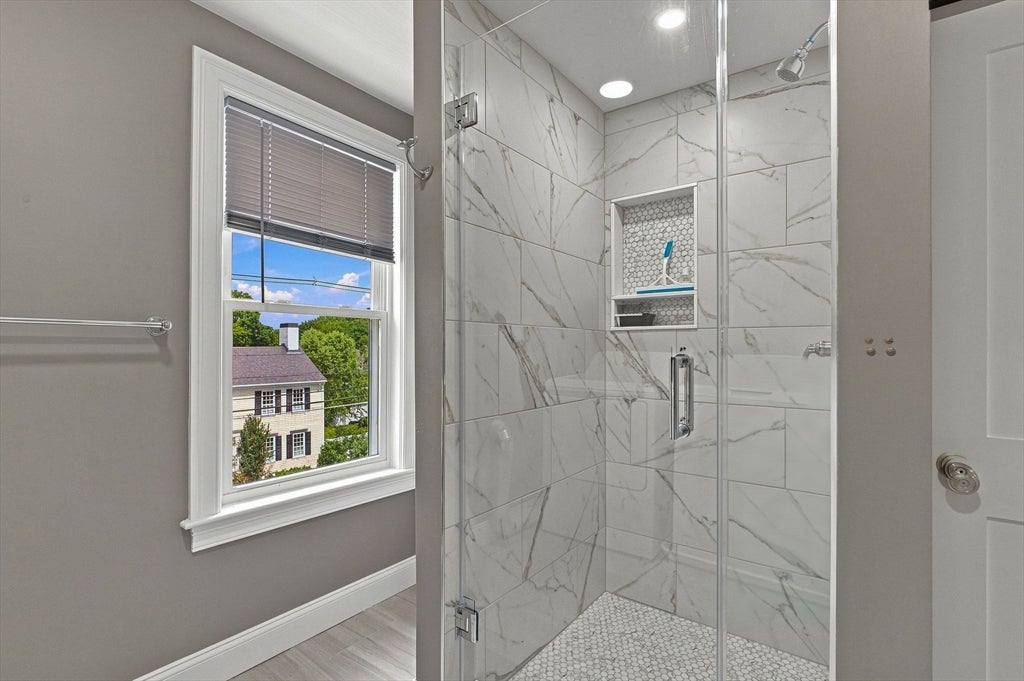 341 High St #3, Newburyport, MA, 341 High St #3, Newburyport, MA Photo #19