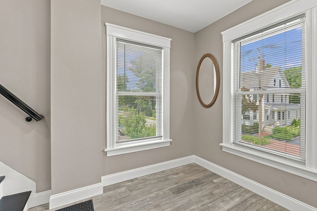 341 High St #3, Newburyport, MA, 341 High St #3, Newburyport, MA Photo #5