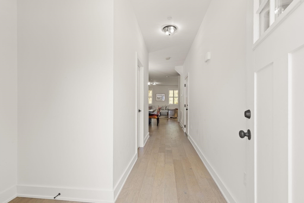 300 Albion Rd #302, Bedford, MA, 300 Albion Rd #302, Bedford, MA Photo #14