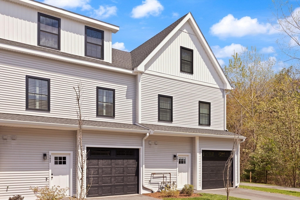 300 Albion Rd #302, Bedford, MA, 300 Albion Rd #302, Bedford, MA Photo #1